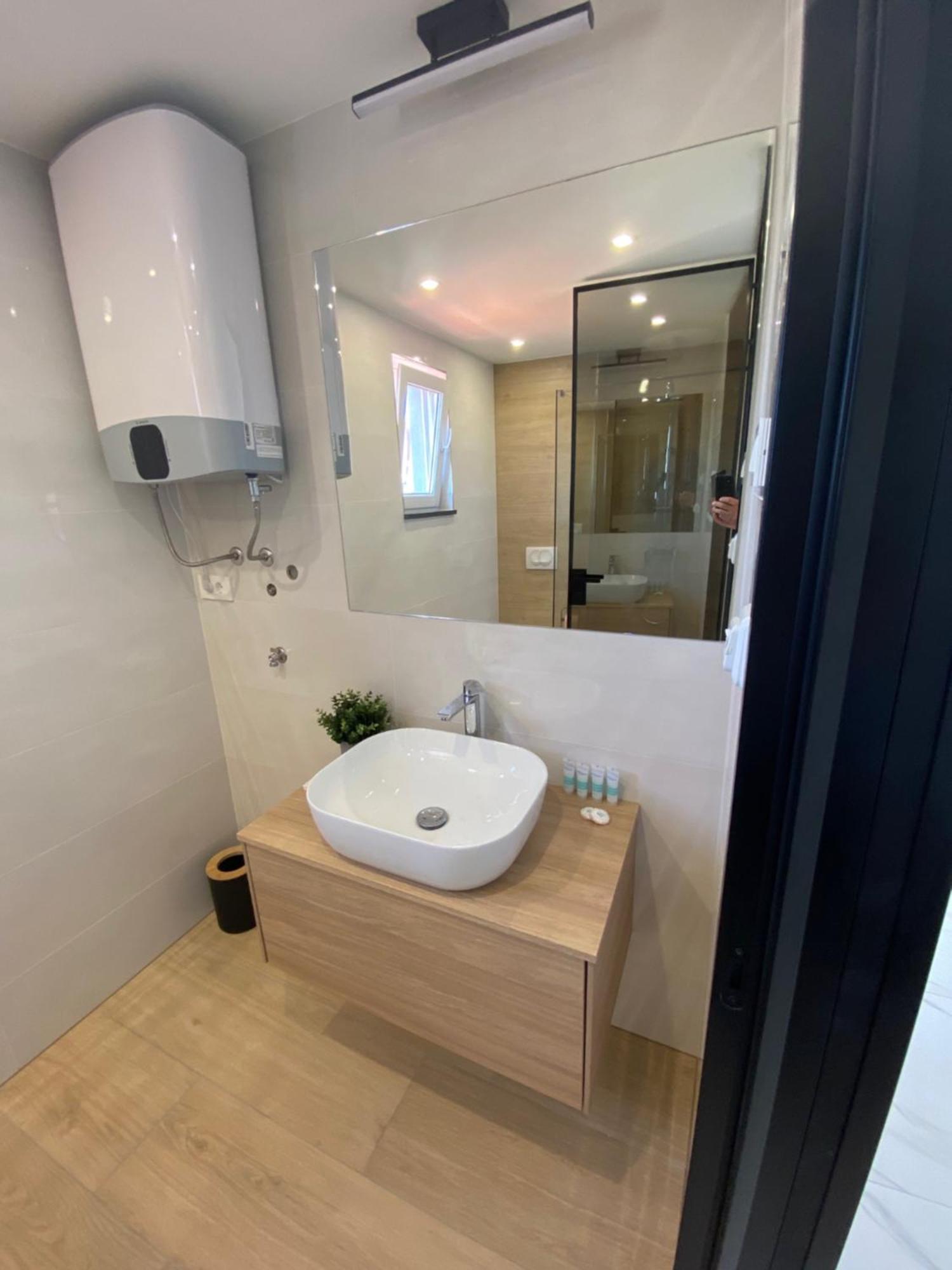 Guest House Ana Residence Zadar Exterior foto